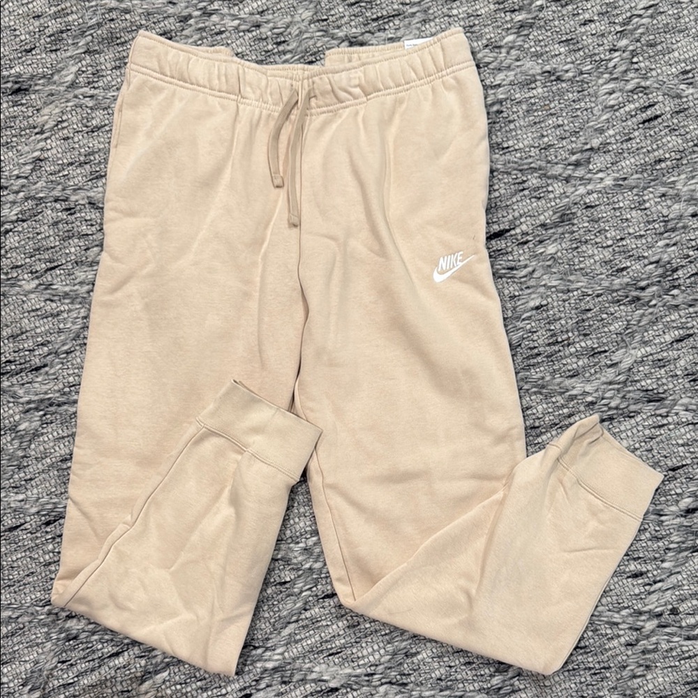 NWT Nike MidRise Joggers